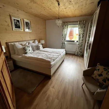 Guest house In A Luxury Chalet, Living Room, Kitchen And Games *
