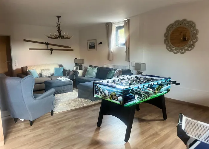 Luxury Guest House, Living Room, Kitchen And Games Гостевой дом 3*