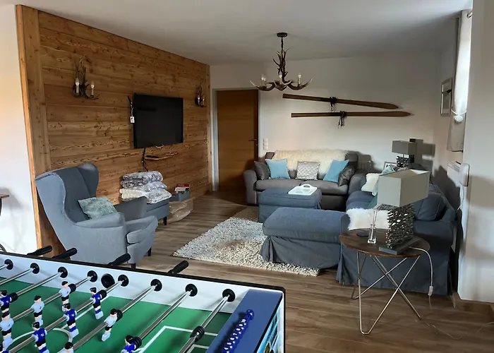 Pensionat Luxury Guest House, Living Room, Kitchen And Games Tamsweg